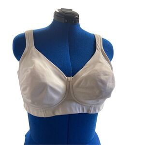 CACIQUE, Women’s light beige bra,‎ Size 46C, NO UNDERWIRE, adjustable straps